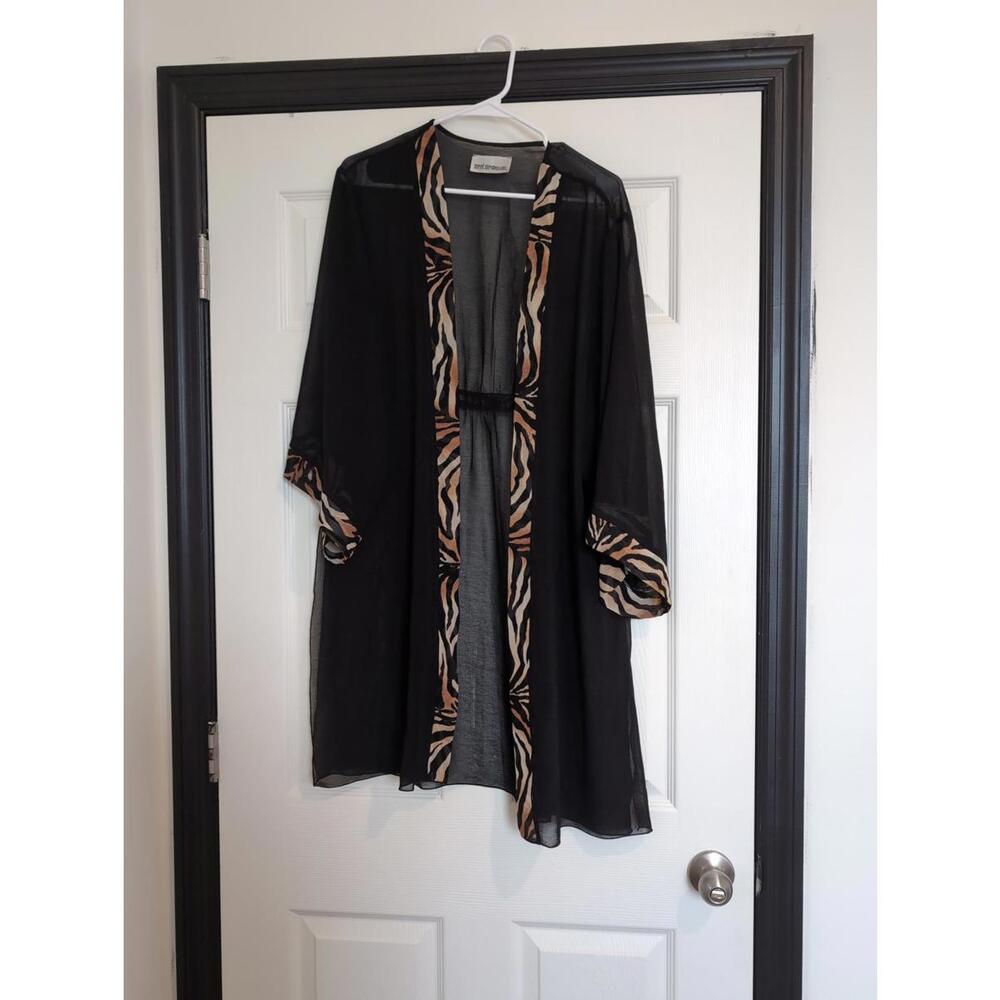 One size zebra kimono